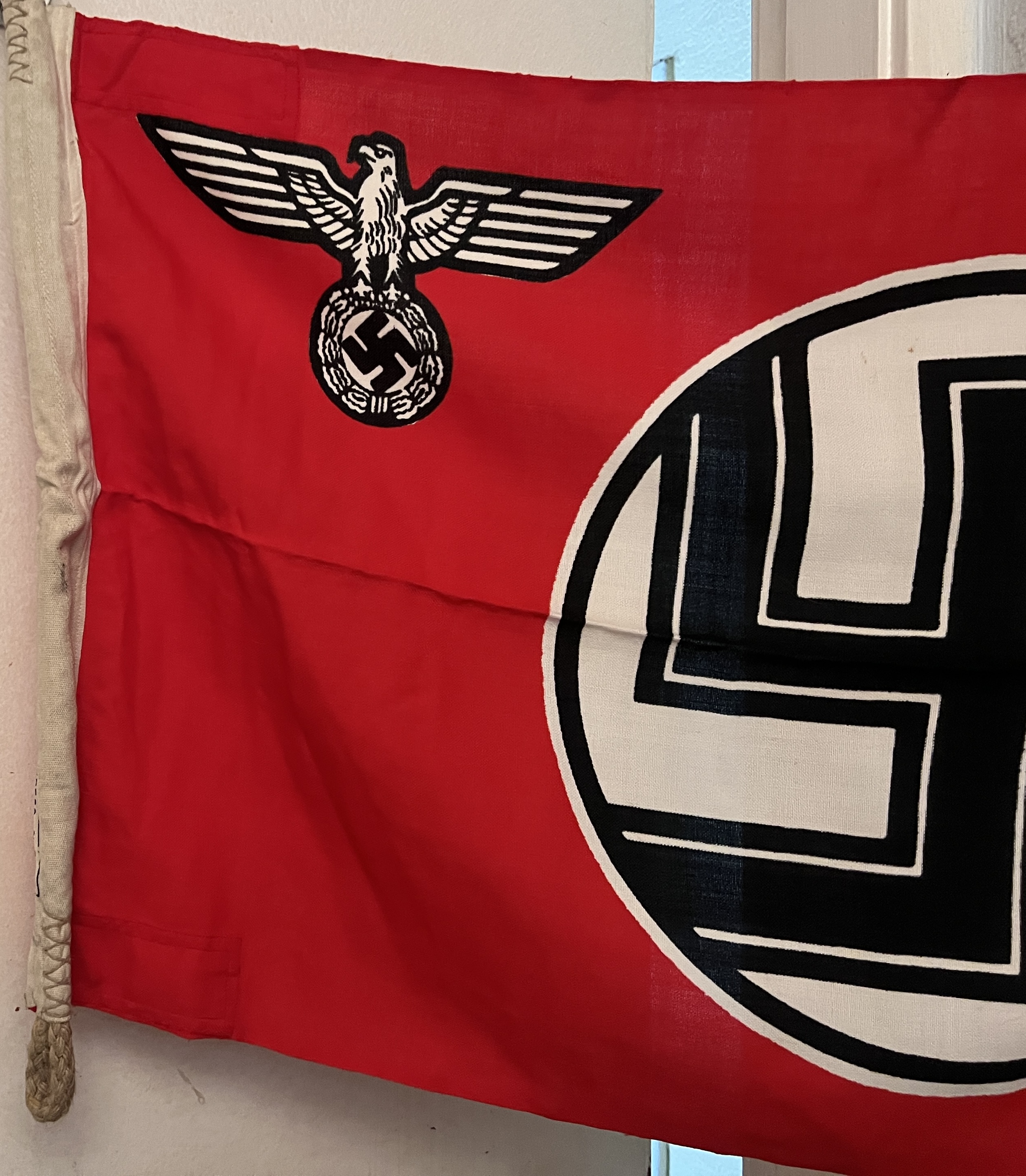 Nazi State Service flag, eagle and two swastikas